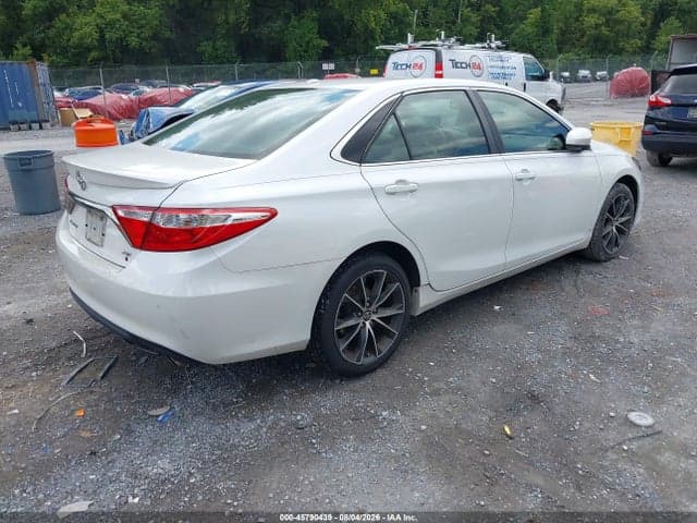 2017 TOYOTA CAMRY XSE 4