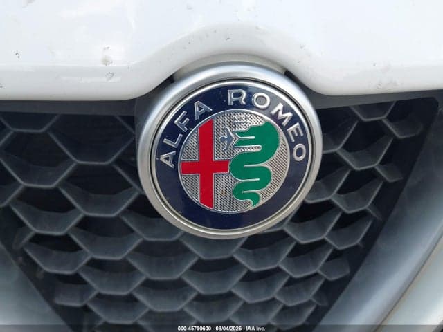 2018 ALFA ROMEO STELVIO AWD 6