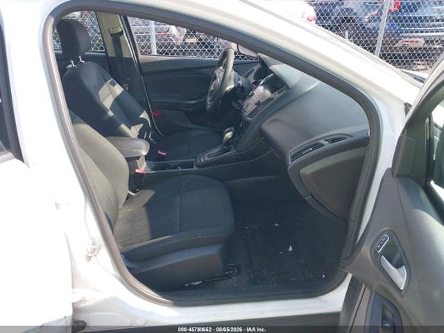 2018 FORD FOCUS SE 5