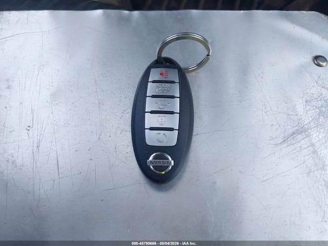 2019 NISSAN ROGUE SV 11