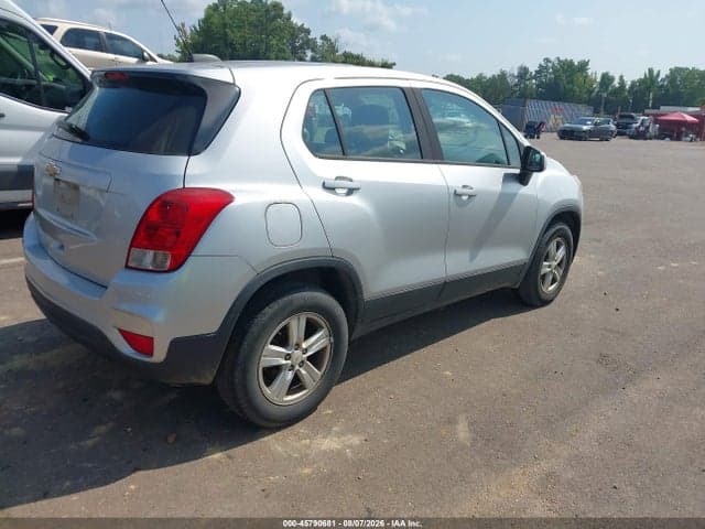 2017 CHEVROLET TRAX LS 4