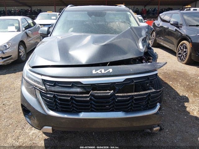 2025 KIA SELTOS S 12