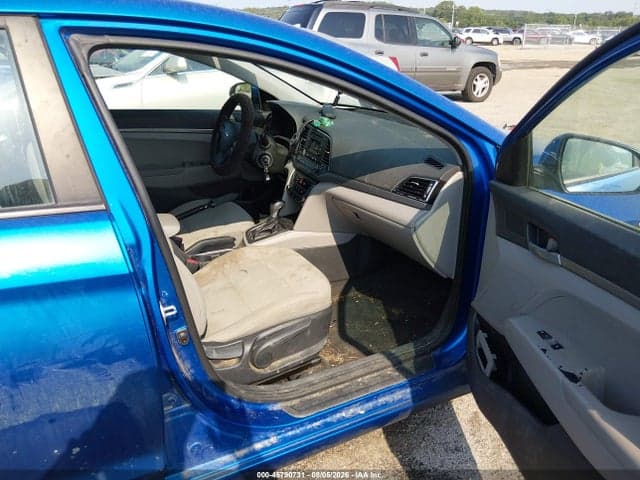 2017 HYUNDAI ELANTRA SE 5