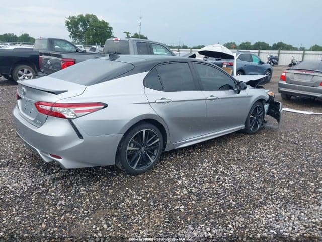 2019 TOYOTA CAMRY XSE V6 4