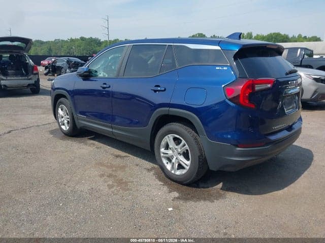 2022 GMC TERRAIN FWD SLE 3