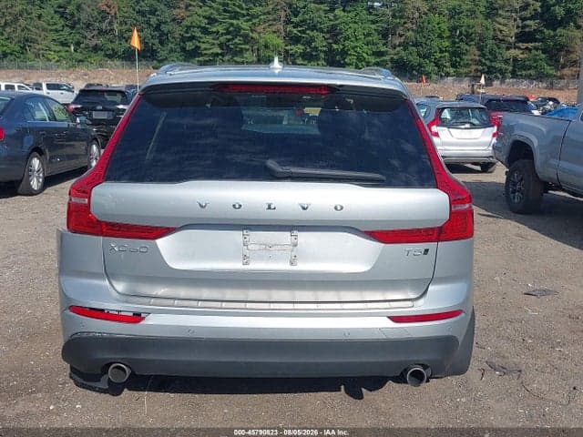 2018 VOLVO XC60 T5 MOMENTUM 16