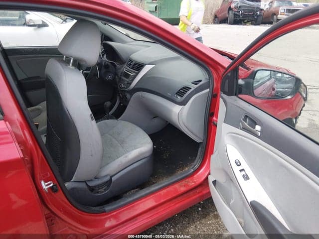 2017 HYUNDAI ACCENT SE 5