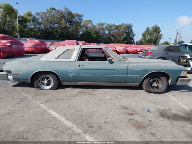 1976 BUICK RIVIERA 12
