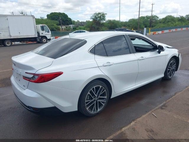 2025 TOYOTA CAMRY XLE 4
