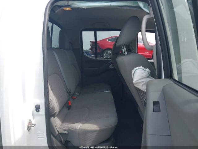 2019 NISSAN FRONTIER SV 8