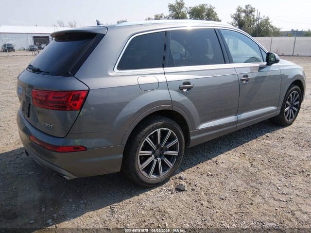 2017 AUDI Q7 3.0T PREMIUM 4