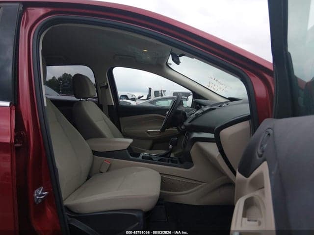2017 FORD ESCAPE SE 5