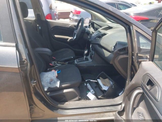 2017 FORD FIESTA SE 5
