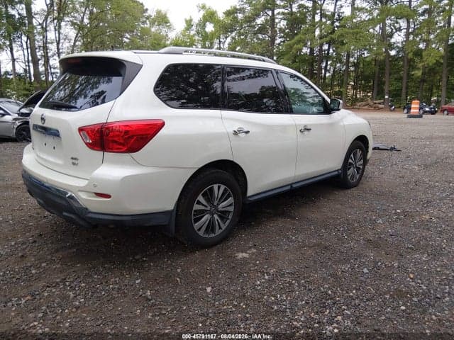 2017 NISSAN PATHFINDER SV 4