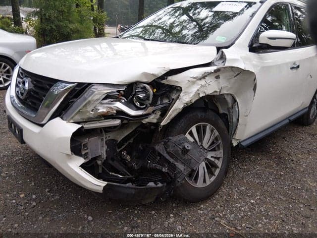 2017 NISSAN PATHFINDER SV 6