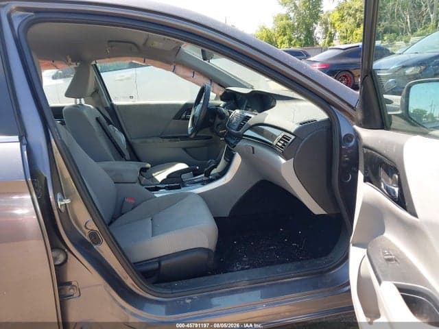 2017 HONDA ACCORD LX 5