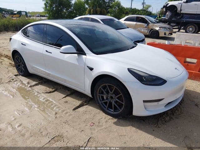 2021 TESLA MODEL 3 STANDARD RANGE PLUS REAR-WHEEL DRIVE - 1