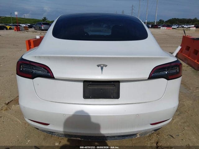 2021 TESLA MODEL 3 STANDARD RANGE PLUS REAR-WHEEL DRIVE 17