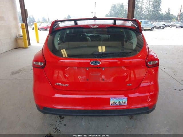 2017 FORD FOCUS SE 16