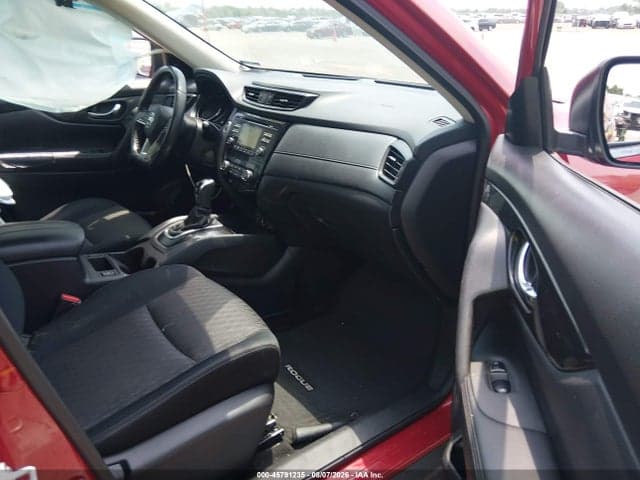 2017 NISSAN ROGUE SV 5