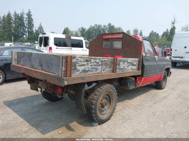 1985 CHEVROLET C10 4