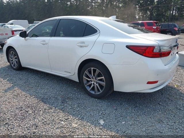 2018 LEXUS ES 300H 3