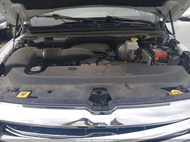 2019 RAM 1500 LARAMIE 9