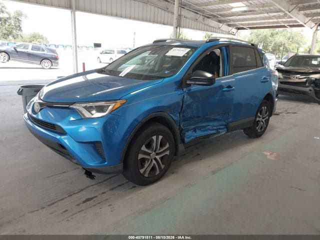 2018 TOYOTA RAV4 LE 2