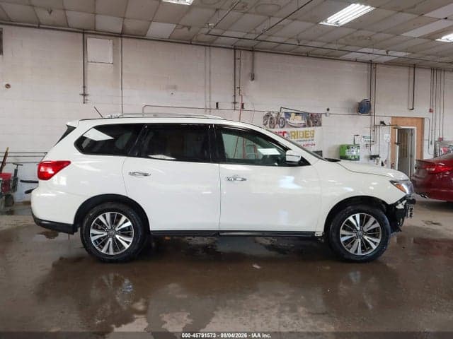 2017 NISSAN PATHFINDER S 14