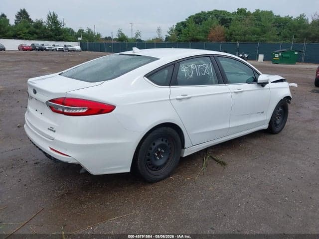 2019 FORD FUSION HYBRID SE 4