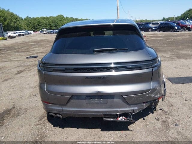 2025 PORSCHE CAYENNE E-HYBRID S 17