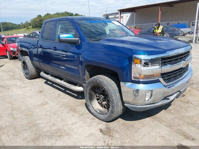2017 CHEVROLET SILVERADO 1500 LT - 1