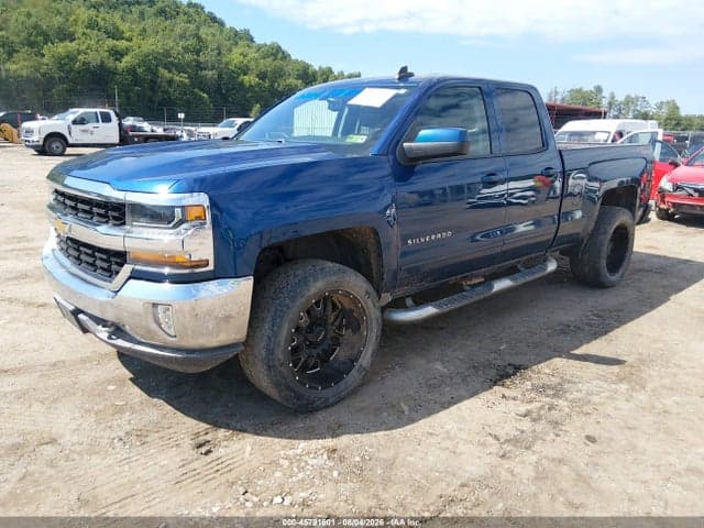 2017 CHEVROLET SILVERADO 1500 LT 2