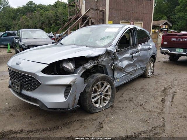 2022 FORD ESCAPE SE 2