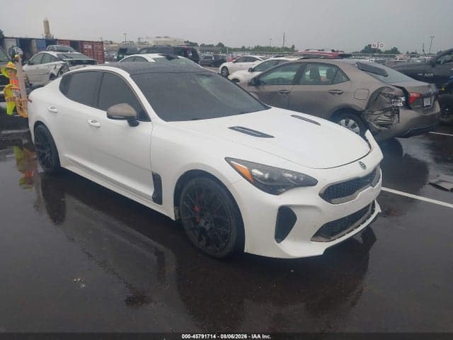 2018 KIA STINGER GT2 1