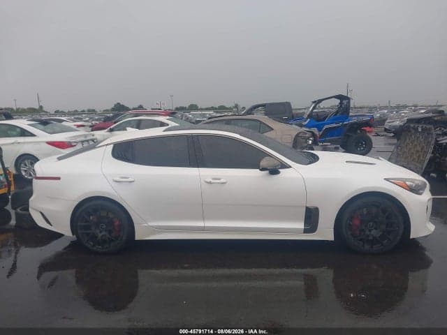 2018 KIA STINGER GT2 13