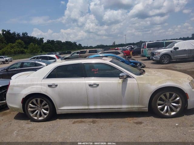 2017 CHRYSLER 300C 13