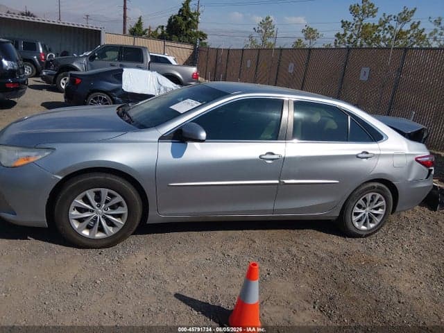 2017 TOYOTA CAMRY LE 13