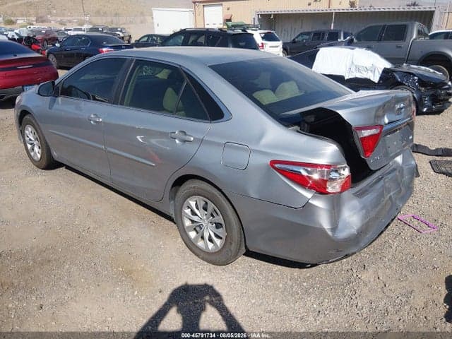 2017 TOYOTA CAMRY LE 3
