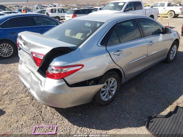2017 TOYOTA CAMRY LE 4