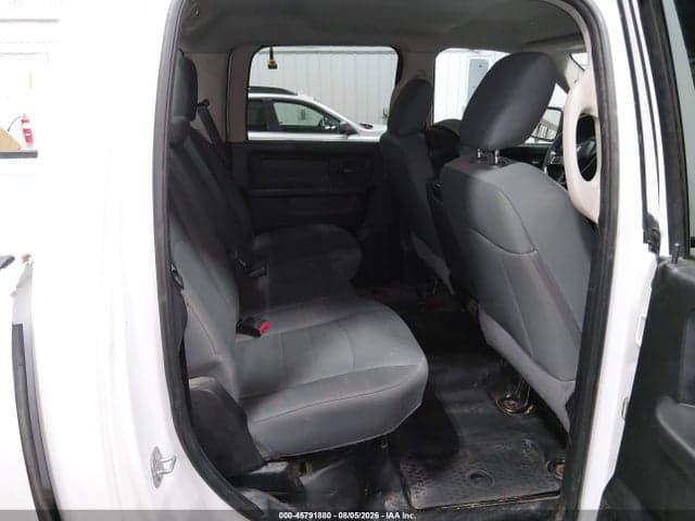 2018 RAM 1500 8