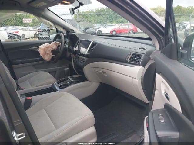 2017 HONDA PILOT EX 5