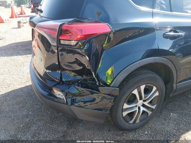 2017 TOYOTA RAV4 LE 6