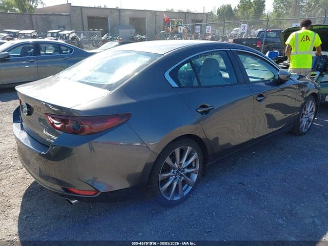 2021 MAZDA MAZDA3 PREFERRED 4