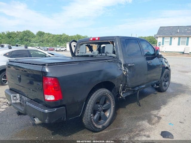 2019 RAM 1500 CLASSIC ST 4