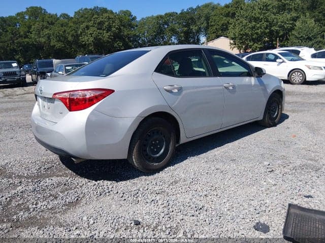 2018 TOYOTA COROLLA LE 4