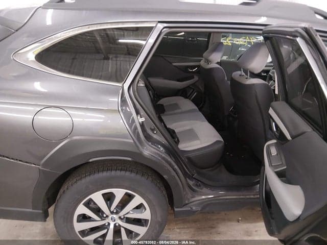 2024 SUBARU OUTBACK PREMIUM 8