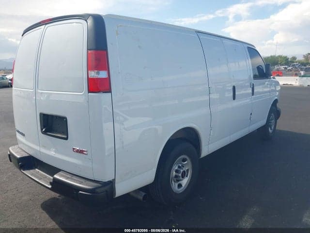 2025 GMC SAVANA CARGO RWD 2500 REGULAR WHEELBASE WORK VAN 4