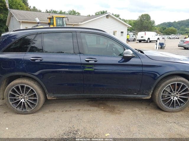 2017 MERCEDES-BENZ GLC 300 14