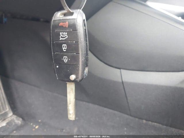 2018 KIA SORENTO 3.3L LX 11